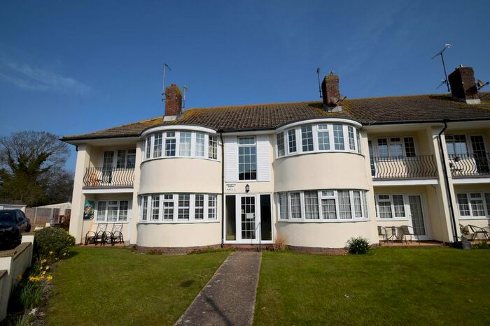 2 Bedroom Flat To Rent In Meachants Lane, Willingdon, Eastbourne, BN20