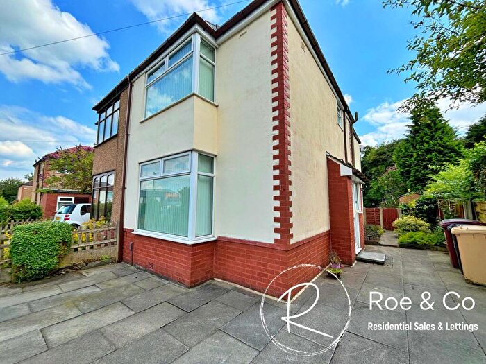 3 Bedroom Semi-Detached House To Rent In Seymour Grove, Farnworth, BL4