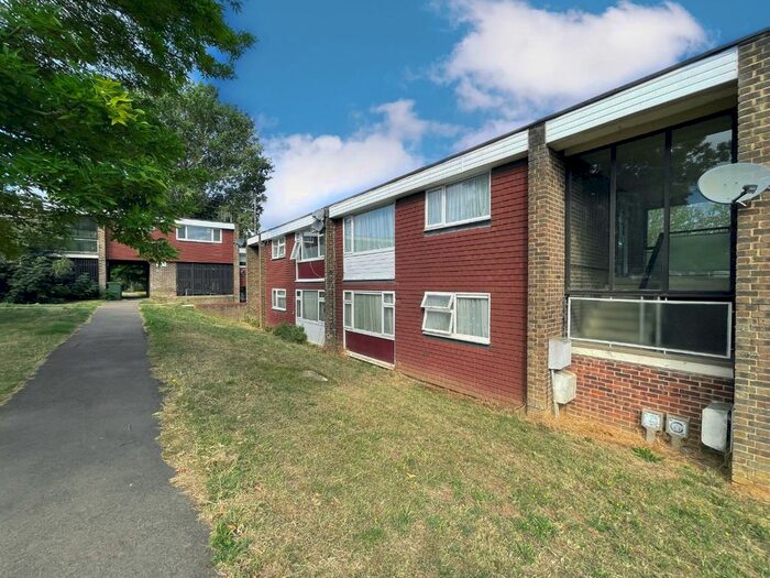 1 Bedroom Flat To Rent In Sleddale, Hemel Hempstead, Hertfordshire, HP2