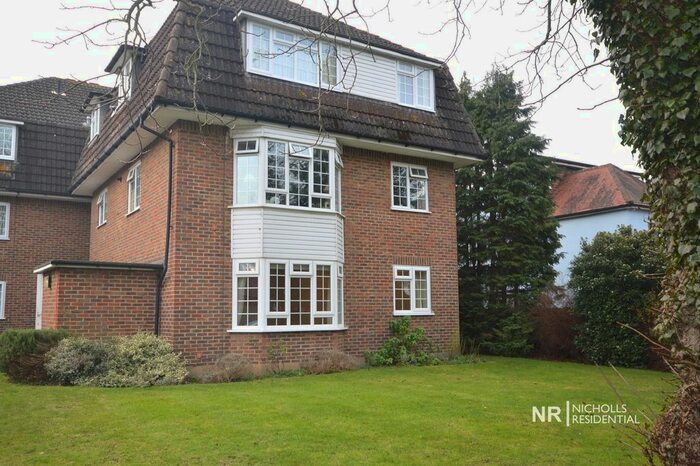 1 Bedroom Flat To Rent In Alexandra Road, Epsom, Surrey., KT17