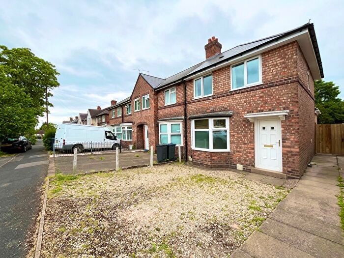 3 Bedroom End Of Terrace House To Rent In Tavistock Road, Birmingham, West Midlands, B27