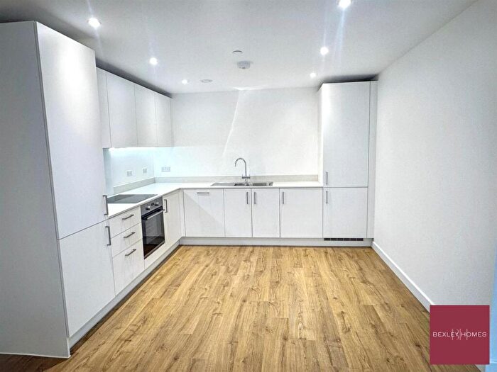 1 Bedroom Apartment To Rent In Liberty Court, Stone Crossing Dartford, DA2