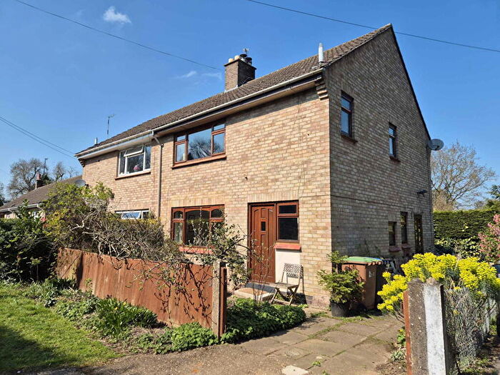 3 Bedroom Semi-Detached House For Sale In Church Way, Preston Capes, NN11