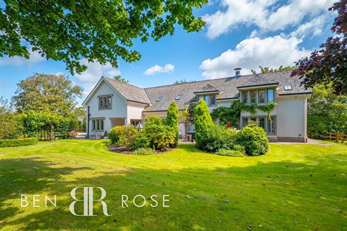 6 Bedroom Detached House For Sale In Roseacre Road, Wharles, Preston, PR4