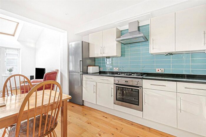 2 Bedroom Semi-Detached House To Rent In Inviting -Bedroom Semi-Detached Home, OX1