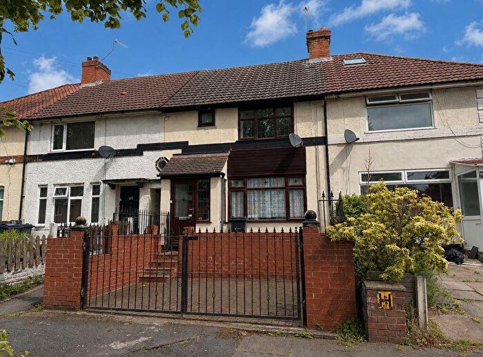 3 Bedroom Terraced House For Sale In Longford Road, Kingstanding, Birmingham, B44
