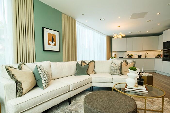 1 Bedroom Flat For Sale In Westray Drive, NW9