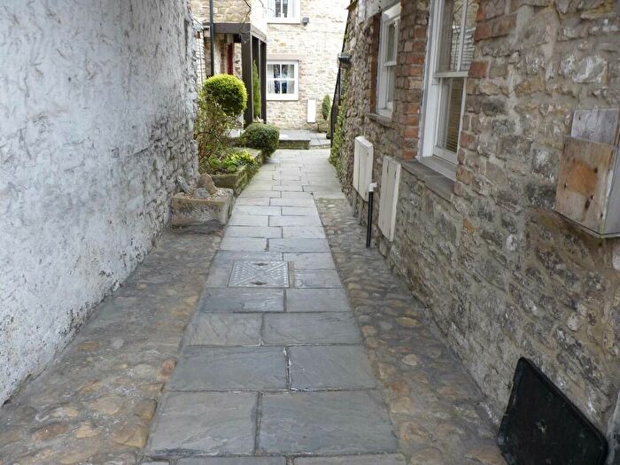 1 Bedroom Flat To Rent In Victoria Stable Yard, Richmond, DL10