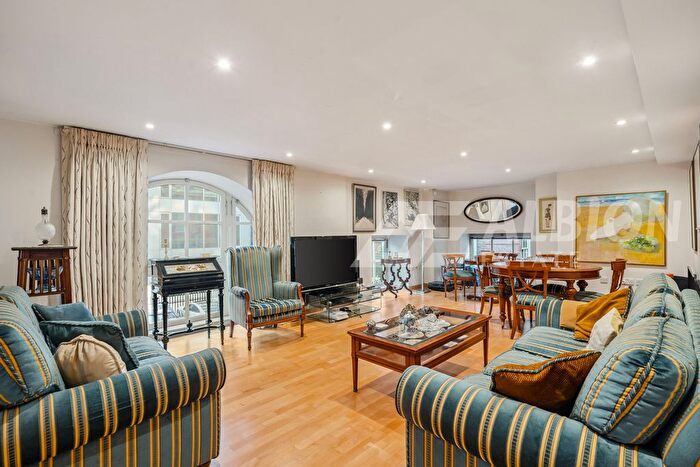 2 Bedroom Flat To Rent In Matthew Parker Street, London, SW1H