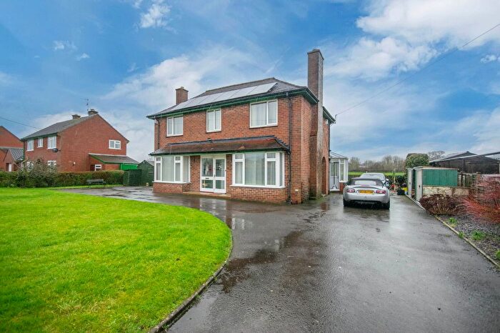 3 Bedroom Detached House For Sale In Llandysilio, Llanymynech, SY22