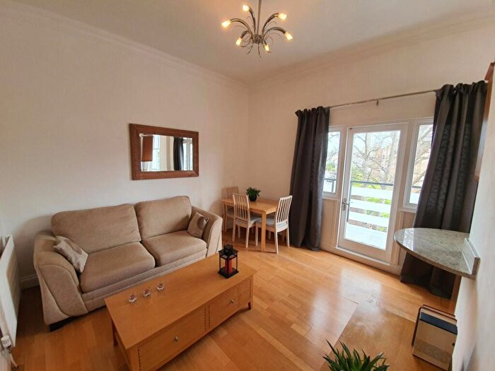 1 Bedroom Flat To Rent In Haverstock Hill, Belsize Park, NW3