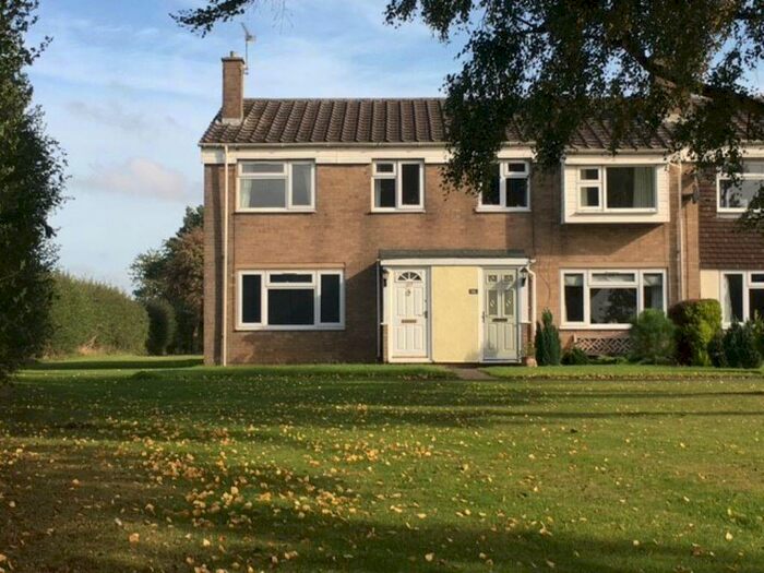 3 Bedroom Terraced House For Sale In Ormesby Road, Badersfield, Norwich, NR10