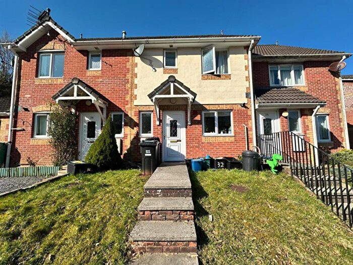 2 Bedroom Terraced House For Sale In Spencer Drive, Tiverton, EX16