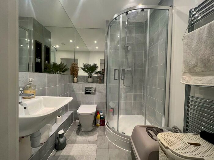 4 Bedroom Town House To Rent In Benson Street, Barking, IG11