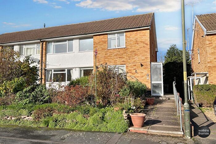 2 Bedroom Apartment For Sale In Angela Close, Hampton Park, Hereford, HR1