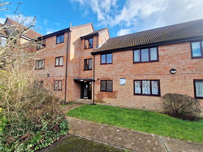 1 Bedroom Flat To Rent In Oakhill Close, Chandler's Ford, Eastleigh, Hampshire, SO53