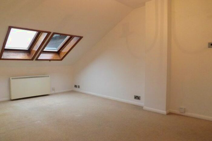 1 Bedroom Flat To Rent In Encore House, Heathfield, TN21