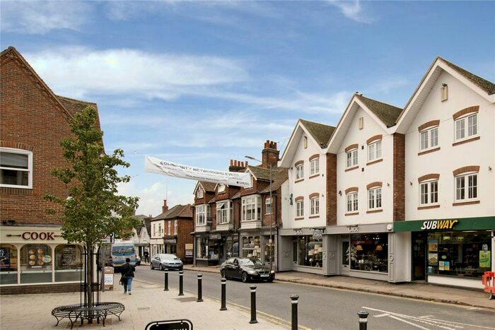 2 Bedroom Flat To Rent In Spittal Street, Marlow, Buckinghamshire SL7