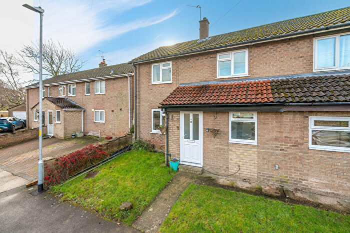 3 Bedroom End Of Terrace House For Sale In Plover Grove, Lincoln, LN6