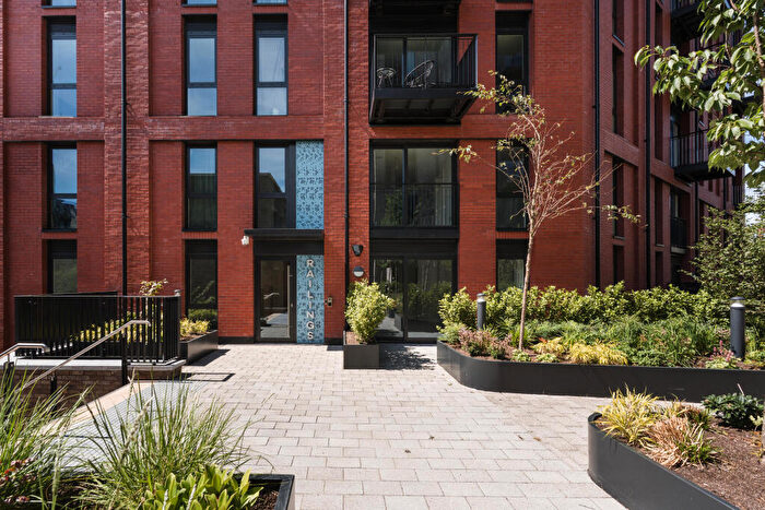 1 Bedroom Apartment For Sale In Railings, Middlewood Locks, M5