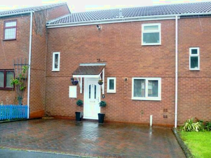 3 Bedroom Terraced House To Rent In Litton, Tamworth, B77