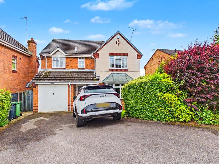 4 Bedroom Detached House For Sale In Applewood Close, Belper, Derbyshire, DE56