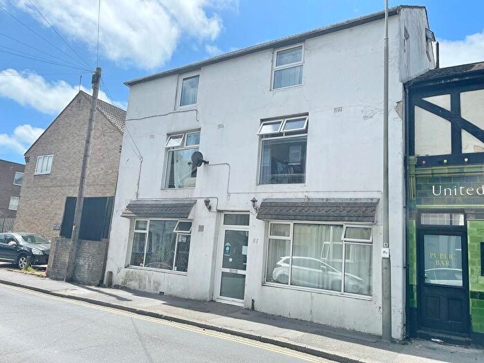 1 Bedroom Apartment For Sale In South Road, Newhaven, BN9