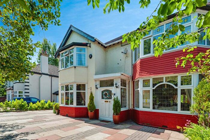 4 Bedroom House For Sale In Queens Drive, Wavertree, Liverpool, Merseyside, L15