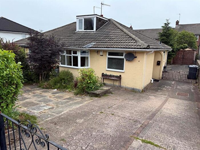 1 Bedroom Semi-Detached Bungalow For Sale In Kingsdale Drive, Bolton, BD2