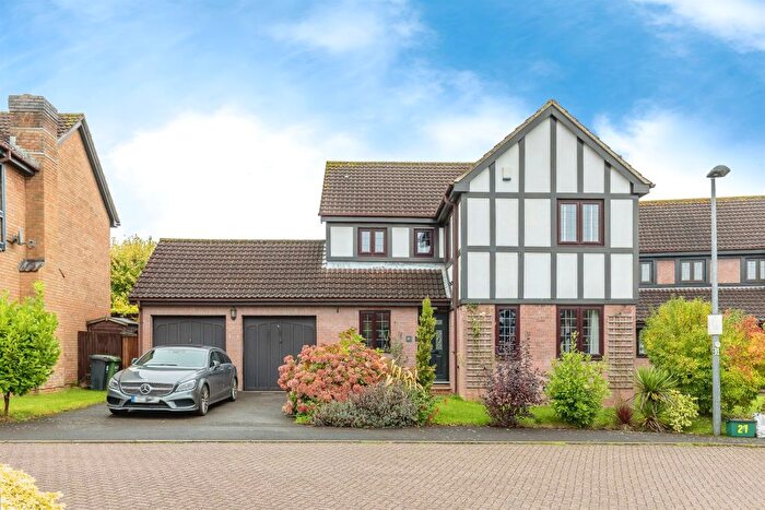 4 Bedroom Property To Rent In Tyler Close, Hanham, Bristol, BS15