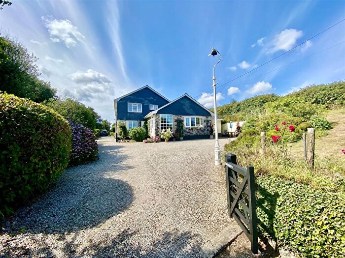 5 Bedroom Detached House For Sale In Flexible And Spacious Detached Home, Porthallow, TR12