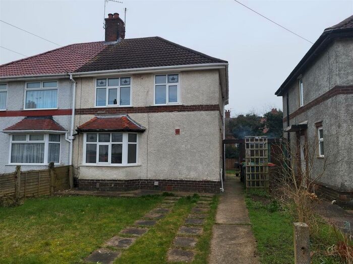 3 Bedroom Semi-Detached House To Rent In * Bedroom* Bonser Gardens, Sutton-In-Ashfield, NG17