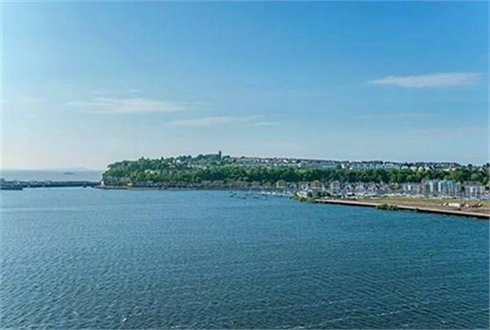 2 Bedroom Apartment To Rent In Ferry Court, Cardiff, CF11