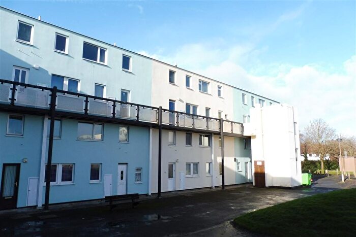 2 Bedroom Flat To Rent In Cornwell Close, Gosport, PO13