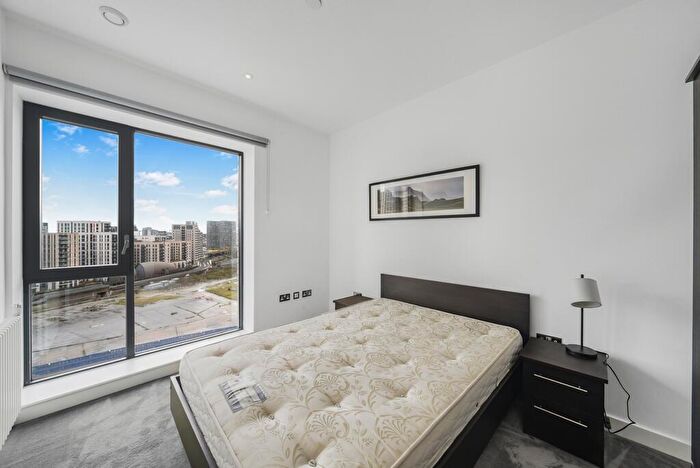 2 Bedroom Apartment To Rent In Grantham House, London City Island, E14