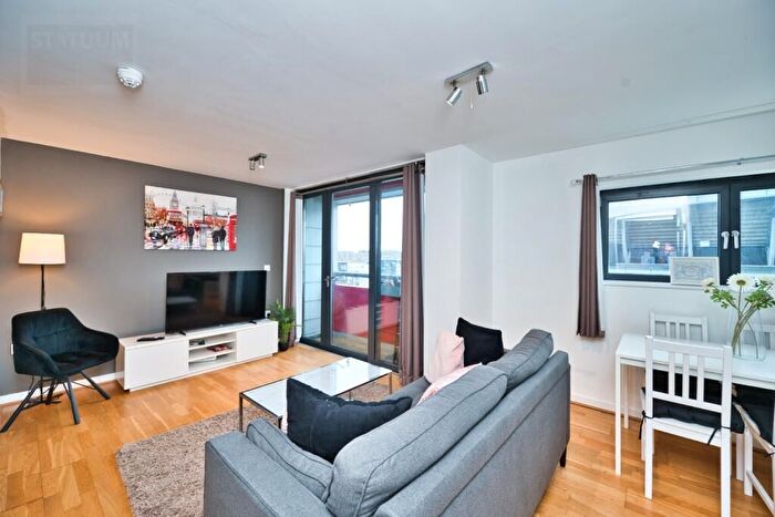 1 Bedroom Flat To Rent In Ashburton Triangle, Drayton Park, Arsenal, N5