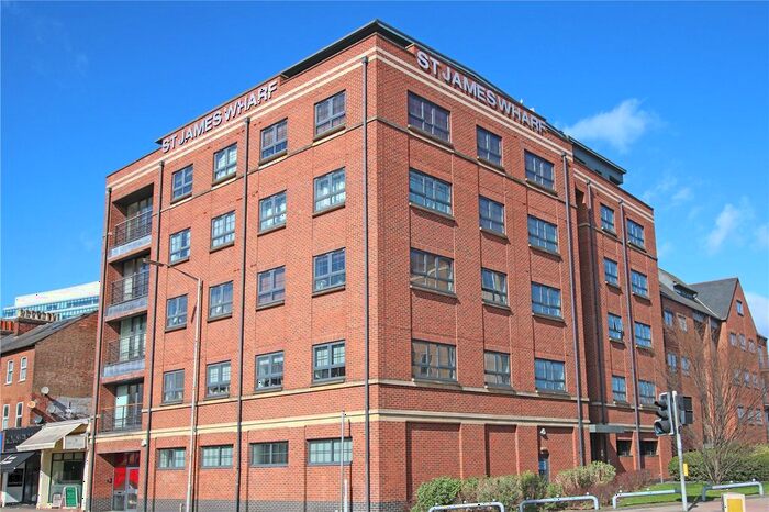 2 Bedroom Flat To Rent In St James Wharf, Forbury Road, Reading, Berkshire, RG1