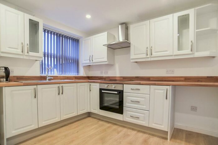 1 Bedroom Apartment To Rent In Astley Street, Dukinfield, Cheshire, SK16