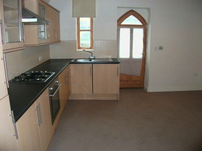 1 Bedroom Apartment To Rent In Cemetery Road, Barnsley, S70
