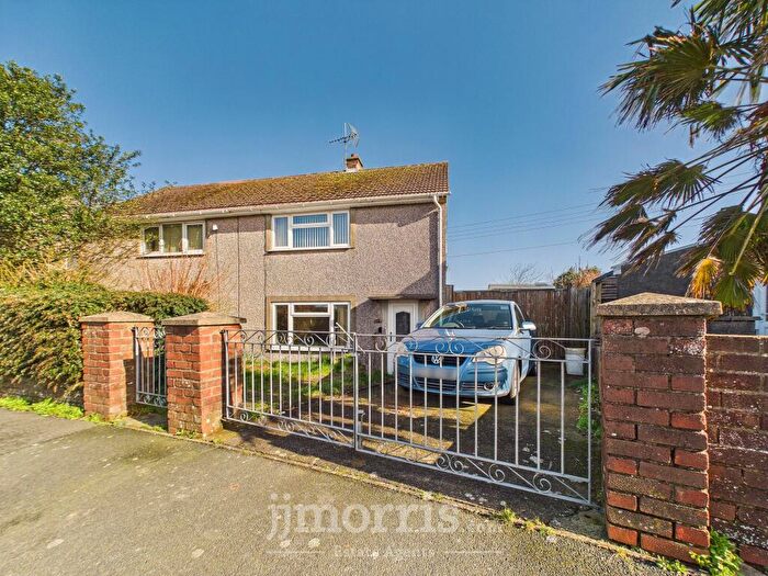 2 Bedroom Semi Detached House For Sale In Maesgrug, Stop And Call, SA64