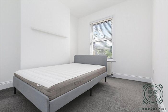 1 Bedroom Property To Rent In White Hart Lane, London, N22