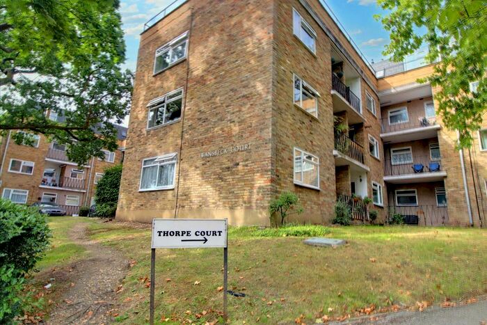 1 Bedroom Flat To Rent In Thorpe Court, Waverley Road, Enfield, Middx, EN2