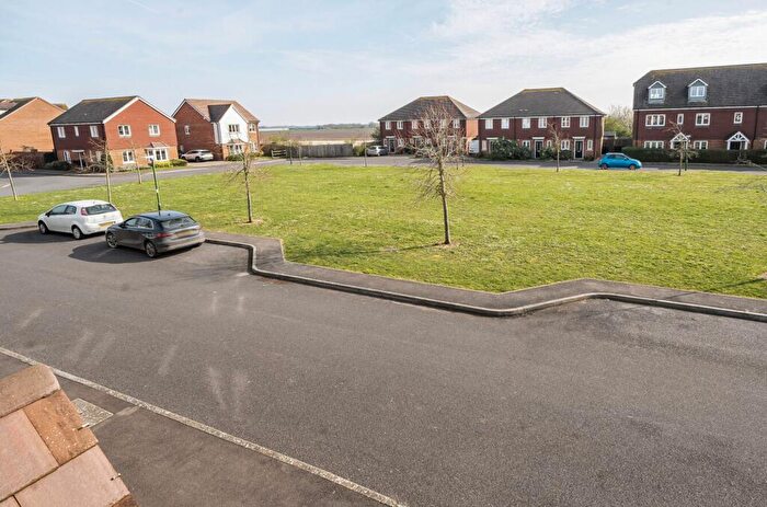 2 Bedroom Flat For Sale In Hangar Drive, Tangmere, PO20