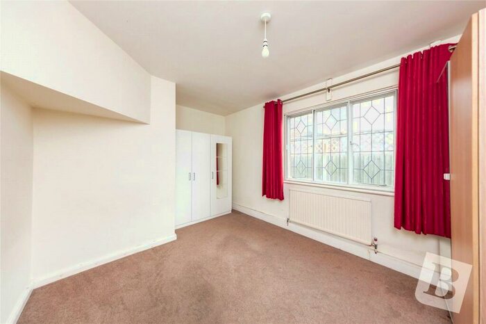 5 Bedroom Detached House To Rent In Ayloffs Close, Emerson Park, RM11