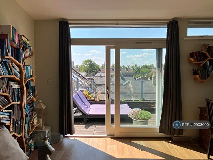 2 Bedroom Penthouse To Rent In Paradise Street, Cambridge, CB1