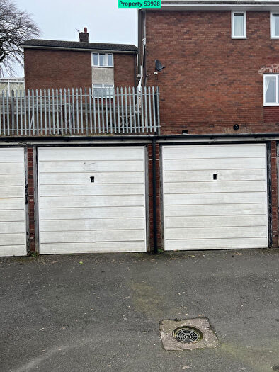 Garages To Rent In View Drive, Dudley, DY2