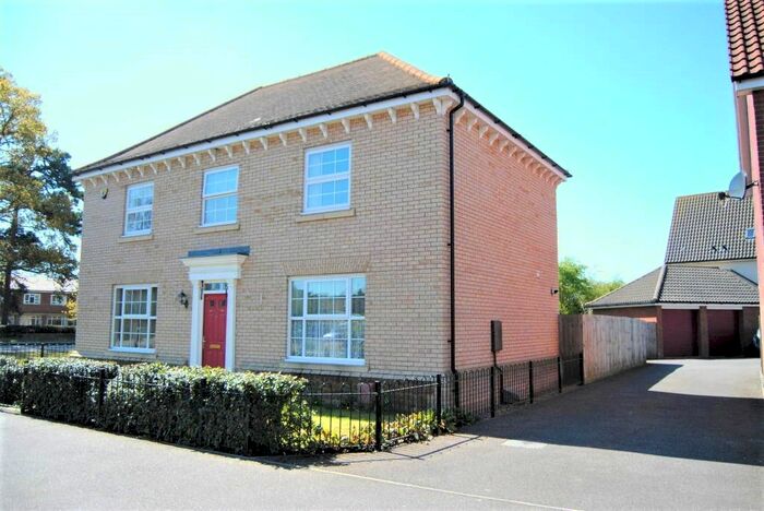 4 Bedroom Detached House To Rent In Deas Road, South Wootton, King's Lynn, PE30