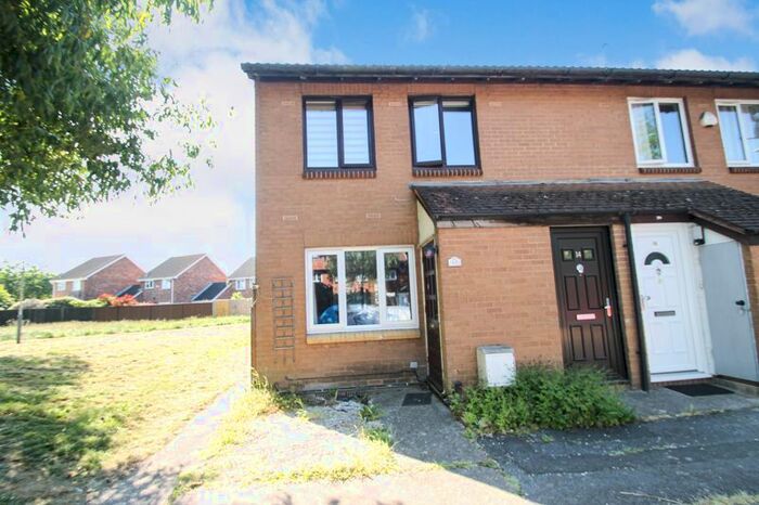 1 Bedroom Flat To Rent In Helmsdale Close, Yeading, Hayes, UB4