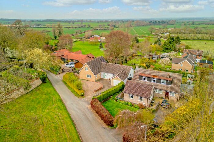 4 Bedroom Detached House For Sale In North End, Fulbeck, Grantham, Lincolnshire, NG32