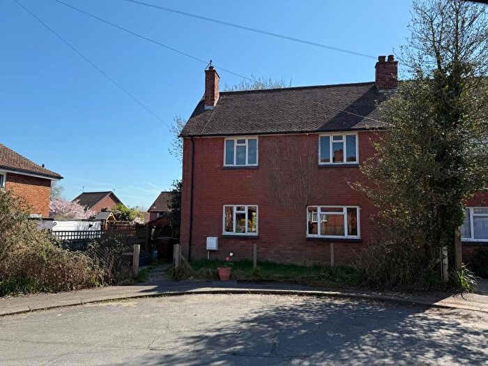 3 Bedroom Semi-Detached House For Sale In Frythe Crescent, Cranbrook, Kent, TN17